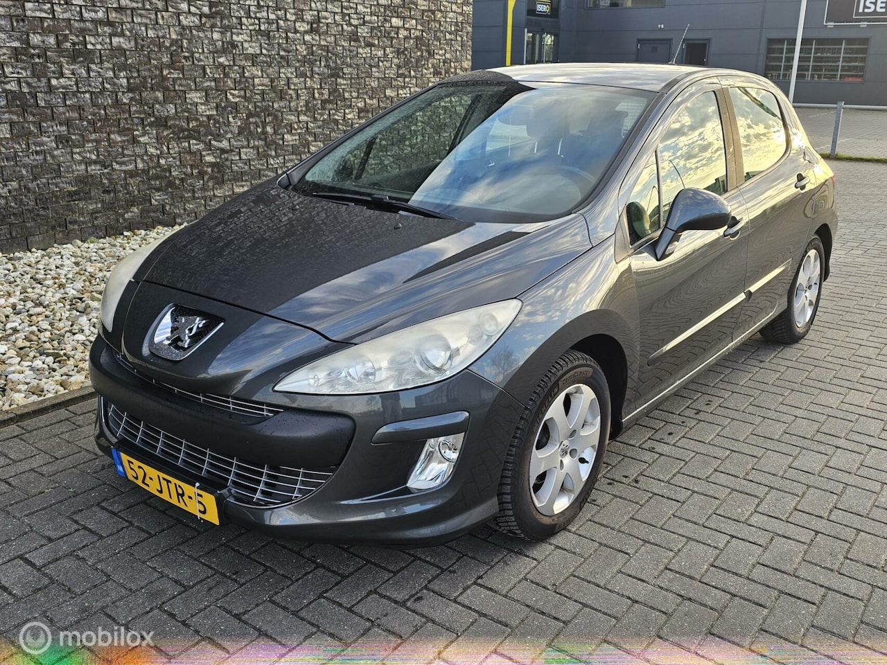 Peugeot 308 - 1.6 VTi Style Airco, Trekhaak - AutoWereld.nl