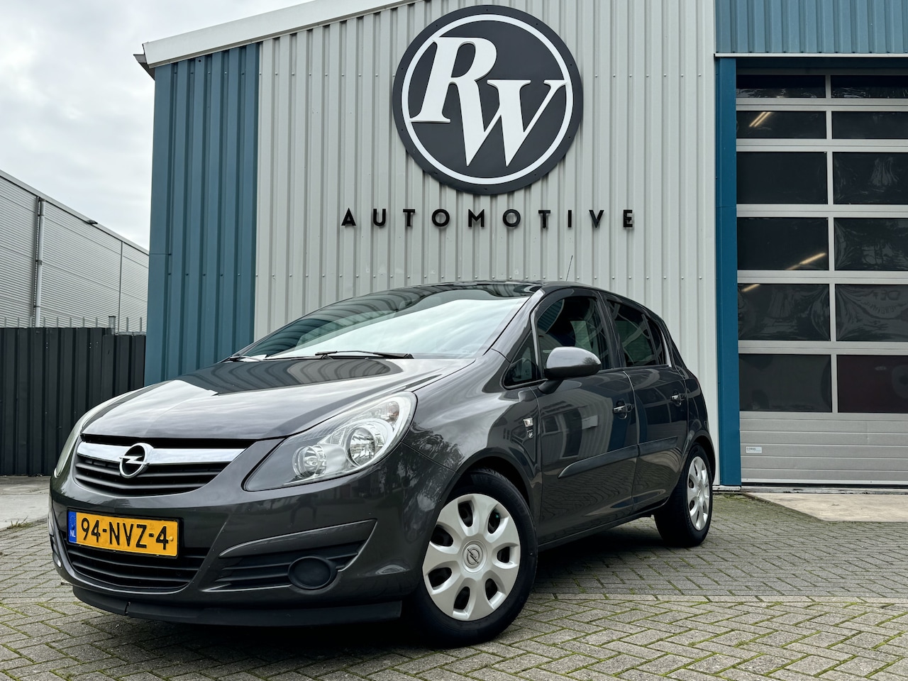 Opel Corsa - 1.3 CDTi 111' Edition Airco/ Cruise / NL Geleverd /N.A.P. / Audio - AutoWereld.nl