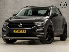 Volkswagen T-Roc - 1.0 TSI Sport (APPLE CARPLAY, NAP, GROOT NAVI, ADAPTIVE CRUISE, ARMSTEUN, SPORTSTOELEN, PA