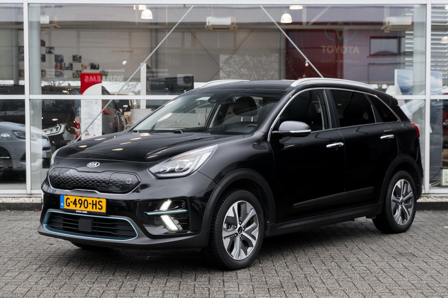 Kia e-Niro - Elektrisch 204pk ExecutiveLine 64kWh - AutoWereld.nl