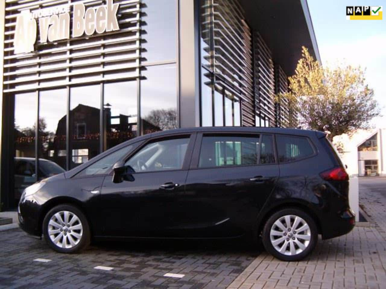 Opel Zafira Tourer - 1.4 Business+ 7p. - AutoWereld.nl