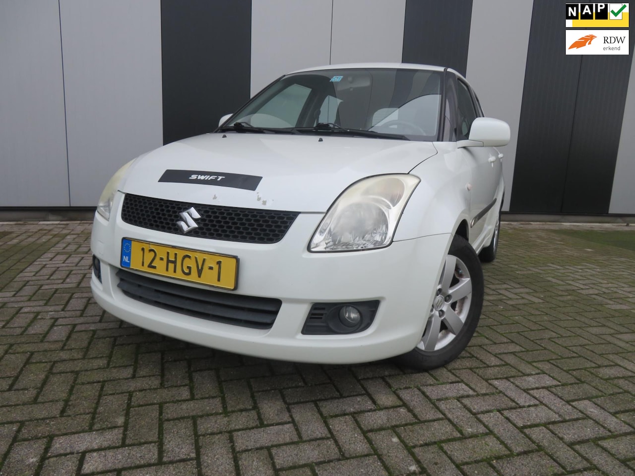 Suzuki Swift - 1.3 Shogun 1.3 Shogun - AutoWereld.nl