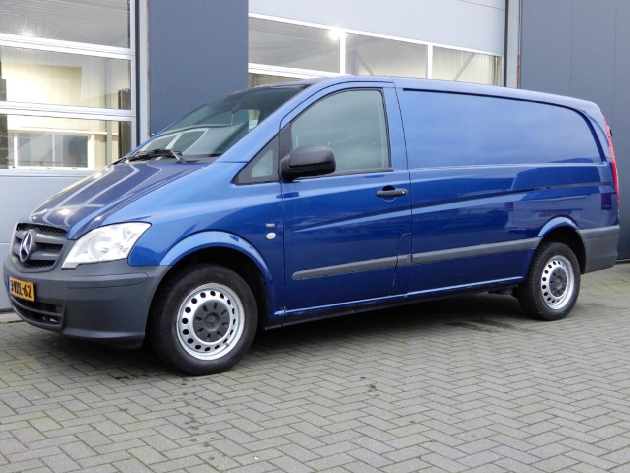 Mercedes-Benz Vito - 110 CDI 320 Lang DC Luxe Airco/ElektrPakket/Bluetooth - AutoWereld.nl