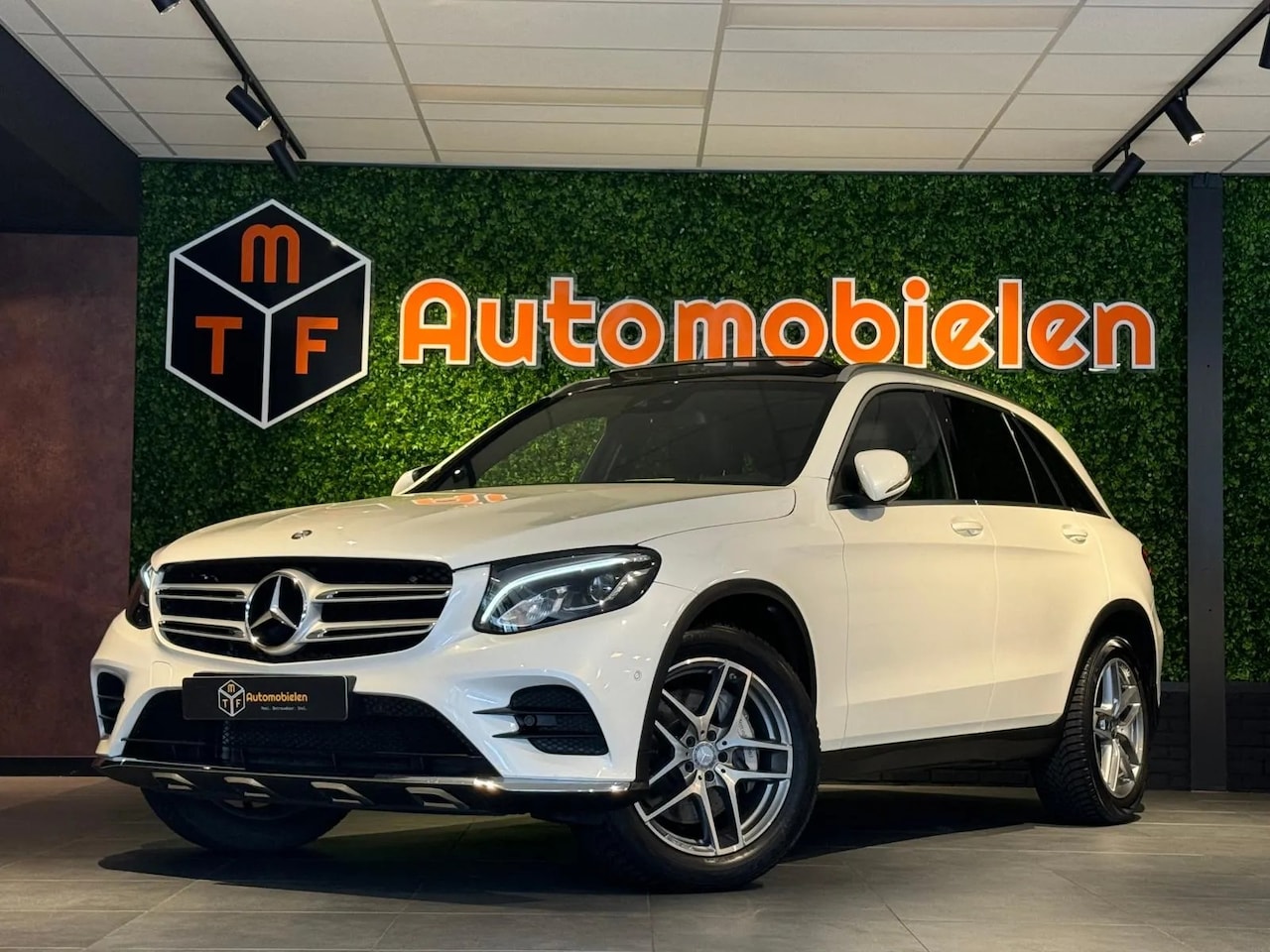 Mercedes-Benz GLC-klasse - 250 4MATIC AMG - AutoWereld.nl