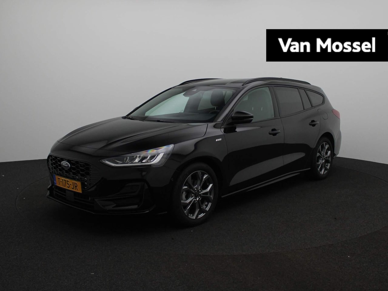 Ford Focus Wagon - 1.0 EcoBoost Hybrid ST Line Navigatie | Camera | Winterpack - AutoWereld.nl