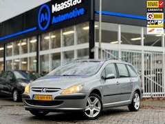 Peugeot 307 Break - 2.0-16V XT Camera Leder LM velgen Airco Sportstuur Nieuwe APK Elek.ramen