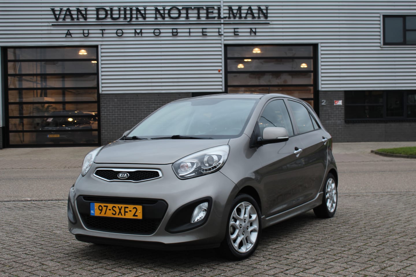 Kia Picanto - 1.2 CVVT Comfort Pack / Keyless / Clima / LMV / N.A.P. - AutoWereld.nl