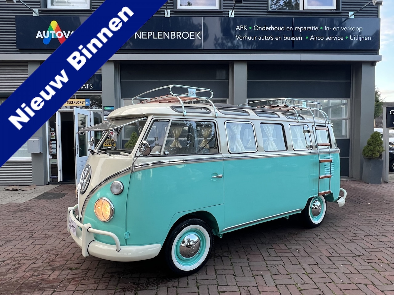 Volkswagen T1 - KOMBI samba bus (1975) schuifdak Mooie kleur stelling Koopje !! - AutoWereld.nl