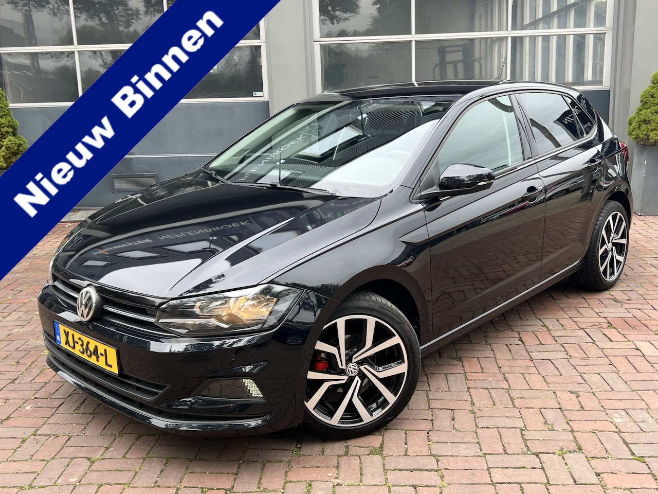 Volkswagen Polo - 1.0 TSI GTI LOOK Comfortline Business Automaat Bj 2018 km 70.000 Dealer onderhouden - AutoWereld.nl