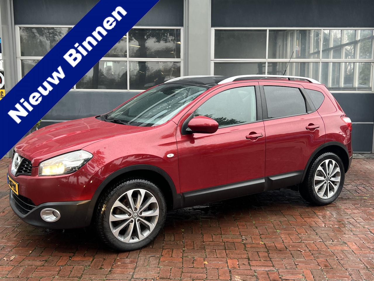 Nissan Qashqai - 1.6 Connect Edition Bj 2010 km 161.00 115pk Hoge Zit - AutoWereld.nl