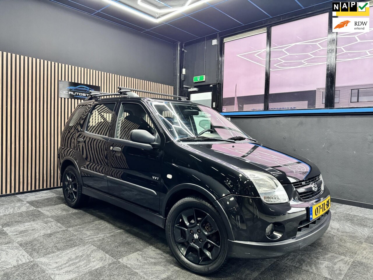 Suzuki Ignis - 1.3-16V FreeStyle 1.3-16V FreeStyle - AutoWereld.nl