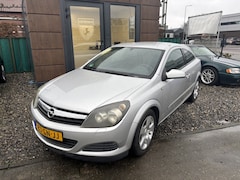 Opel Astra GTC - 1.6 Edition