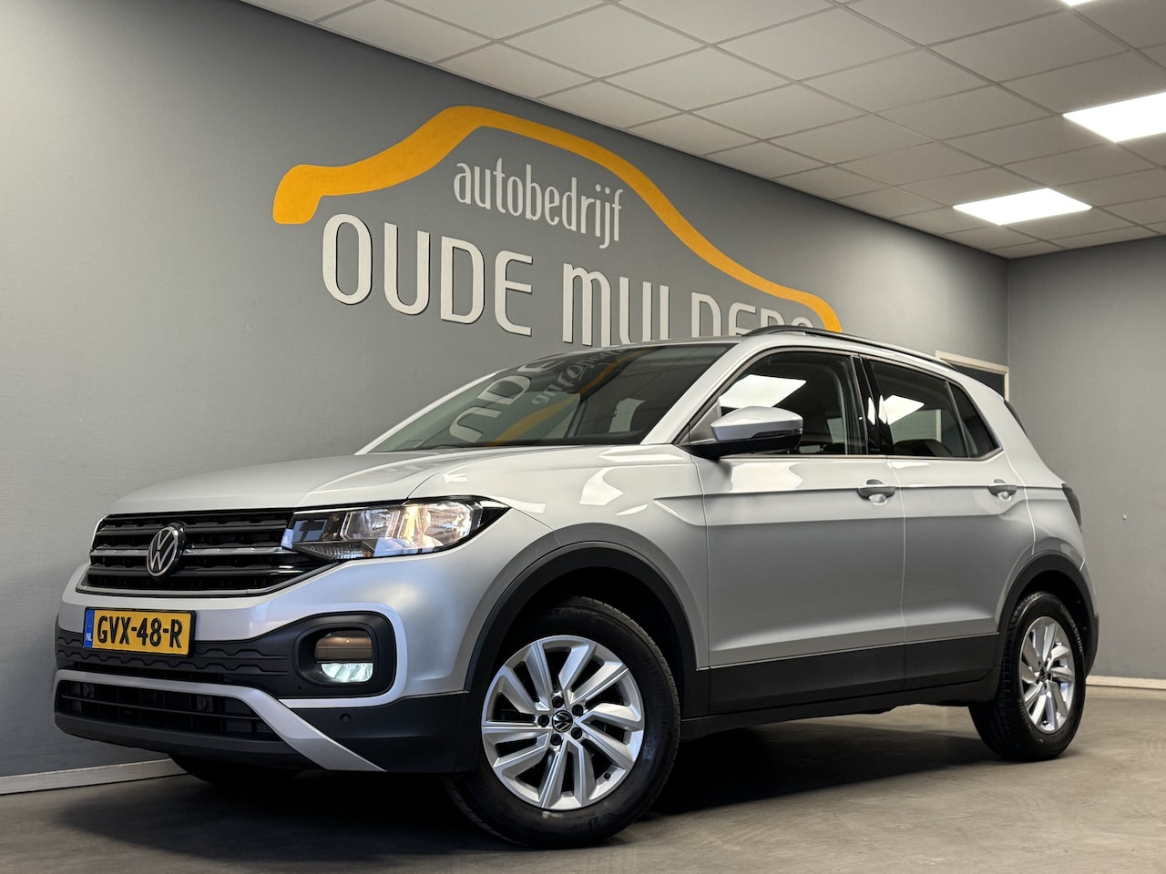 Volkswagen T-Cross - 1.0 TSI Life Trekhaak/Camera/Stoelverwarming - AutoWereld.nl