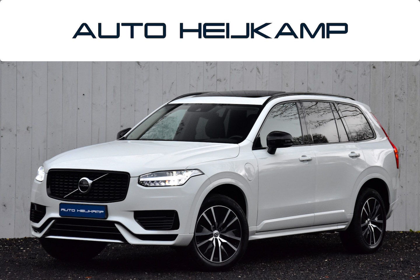 Volvo XC90 - 2.0 T8 Recharge AWD R-Design | Pano-dak | Pilot Assist | 1e Eigenaar | - AutoWereld.nl