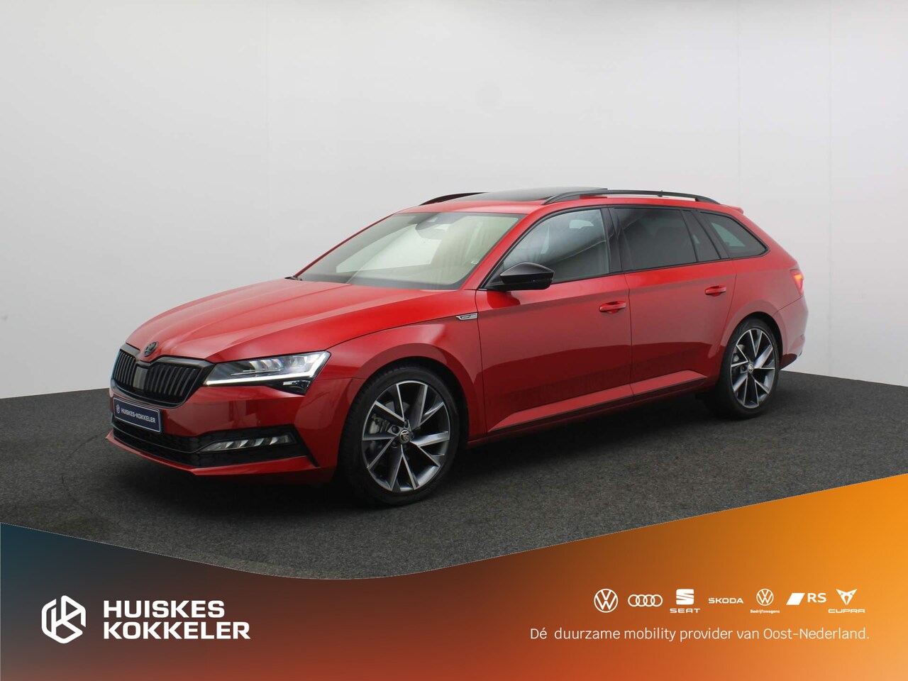 Skoda Superb Combi - Sportline Business 1.5 TSI 150pk DSG Automaat Panoramadak, LED matrix koplampen, Navigatie - AutoWereld.nl