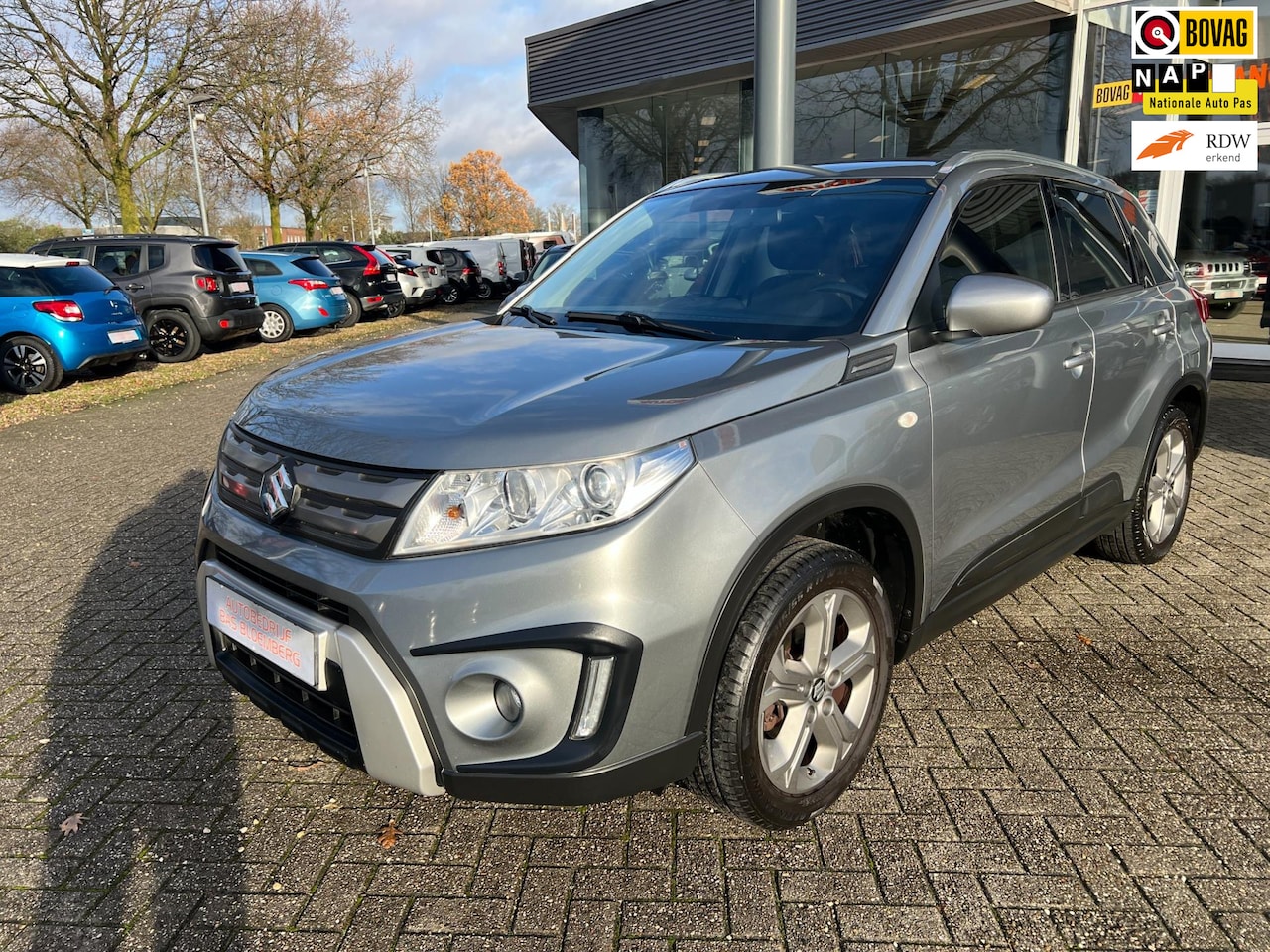 Suzuki Vitara - 1.6 Exclusive 1.6 Exclusive, Navi, Trekhaak, Clima, etc. - AutoWereld.nl