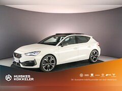 CUPRA Leon - VZ Performance 1.4 TSI e-Hybrid 245pk DSG Automaat Panoramadak, Achteruitrijcamera, Naviga