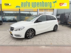 Mercedes-Benz B-klasse - 200 Ambition Automaat * 126.871 Km * Leer * Panoramadak * Navi * Climtronic * Xenon