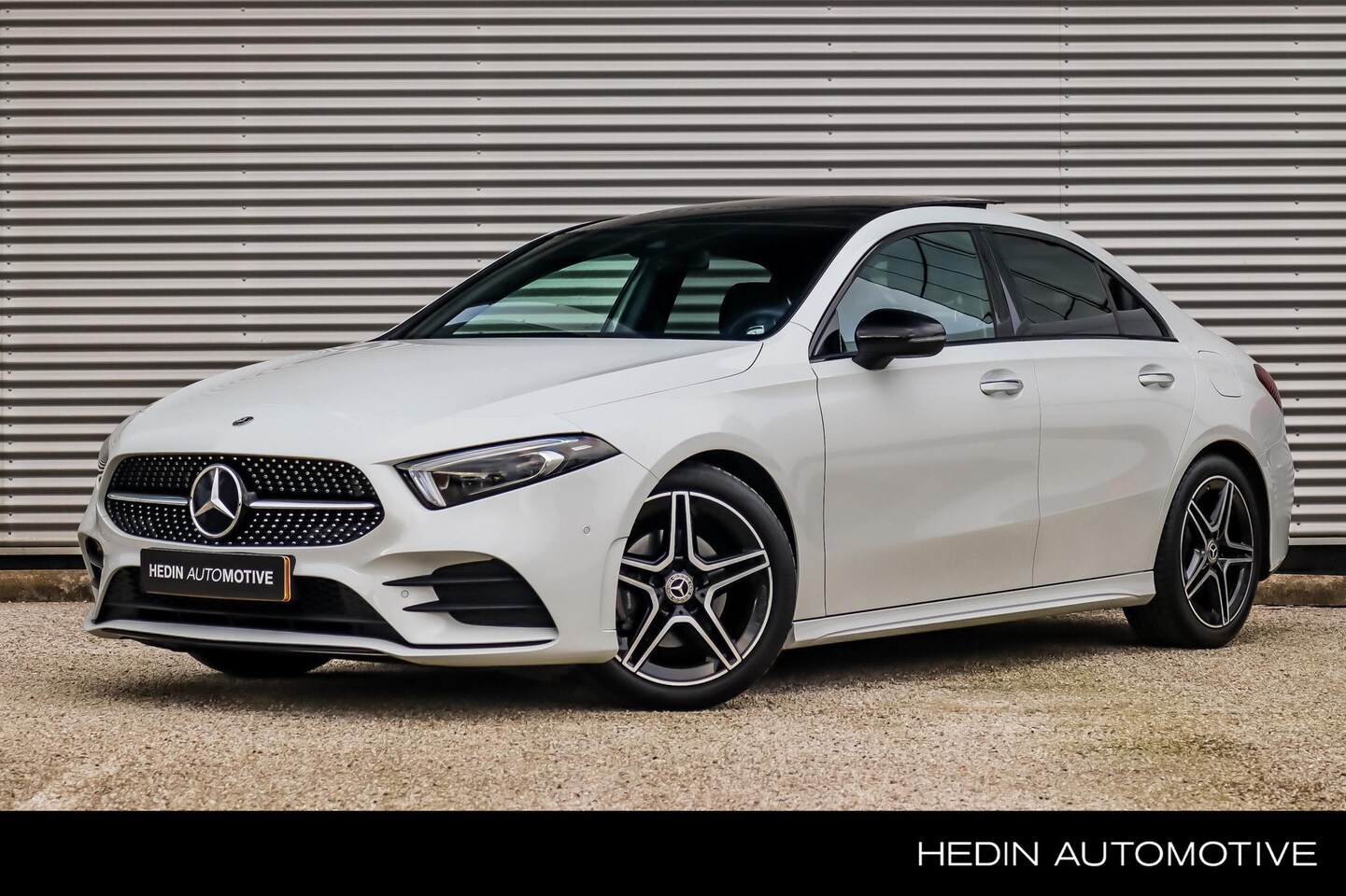 Mercedes-Benz A-klasse - A 180 Limousine Automaat Business Solution AMG | Premium Plus Pakket | Nightpakket | Panor - AutoWereld.nl