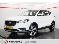 MG ZS - EV Luxury 45 kWh Panoramadak Lederen bekleding Apple carplay android auto