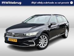 Volkswagen Passat Variant - 1.4 TSI PHEV 217pk GTE Business Automaat | Panoramisch Schuifdak | Trekhaak | Stoelverwarm