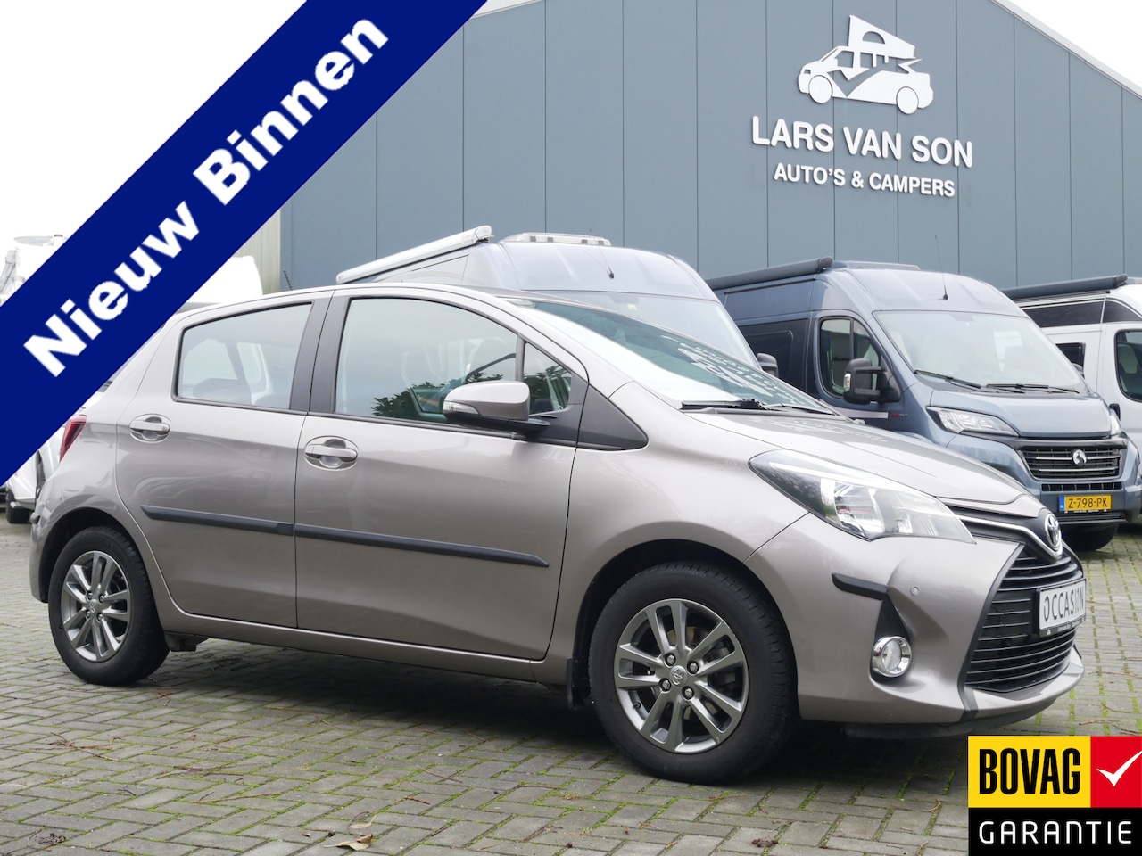 Toyota Yaris - 1.3 VVT-i, 4-Cilinder, 6-Bak, Lage KM!!! - AutoWereld.nl