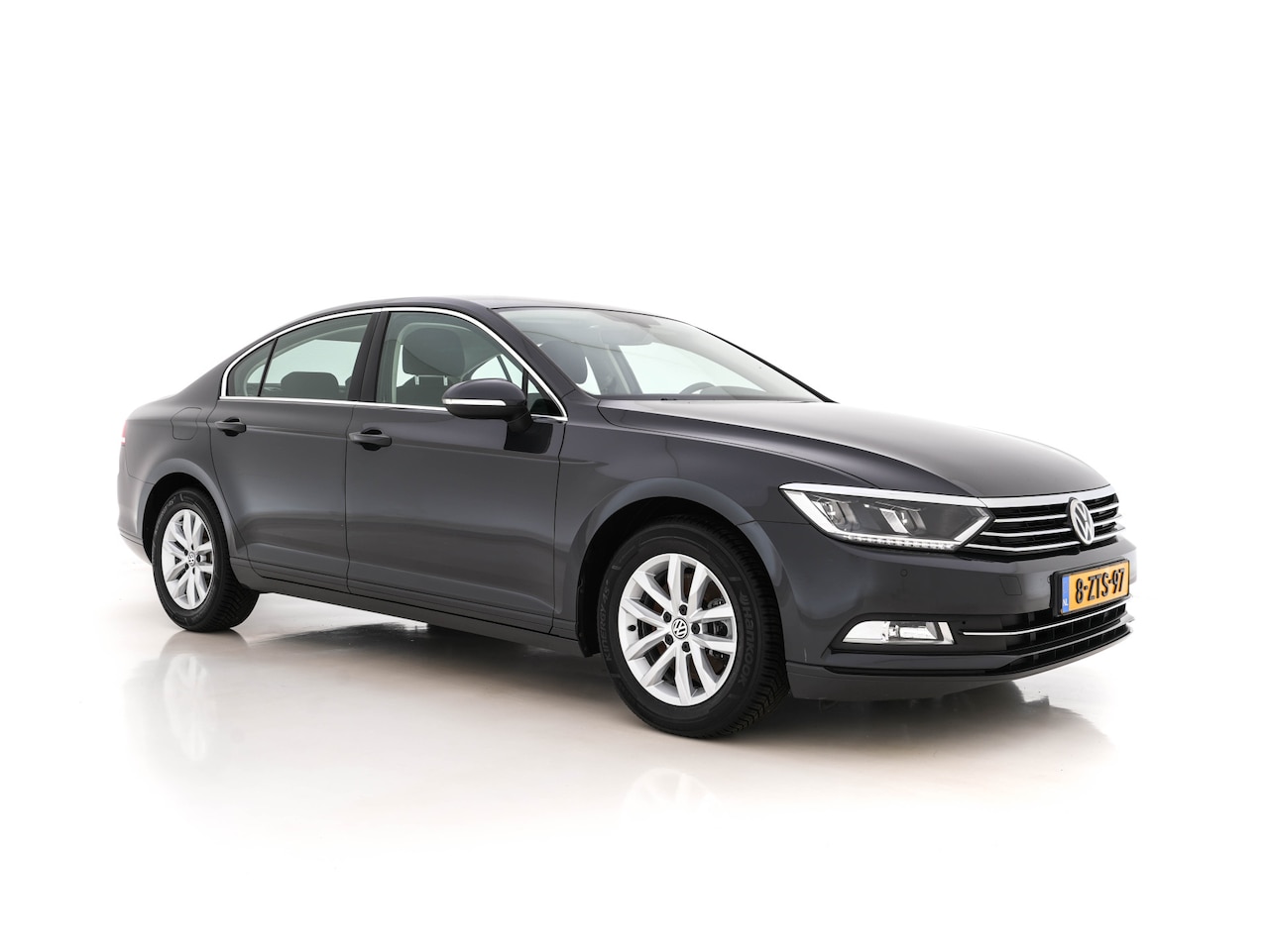 Volkswagen Passat - 1.4 TSI Comfortline Executive-Pack *NAVI-FULLMAP | FULL-LED | KEYLESS | ECC | PDC | CRUISE - AutoWereld.nl