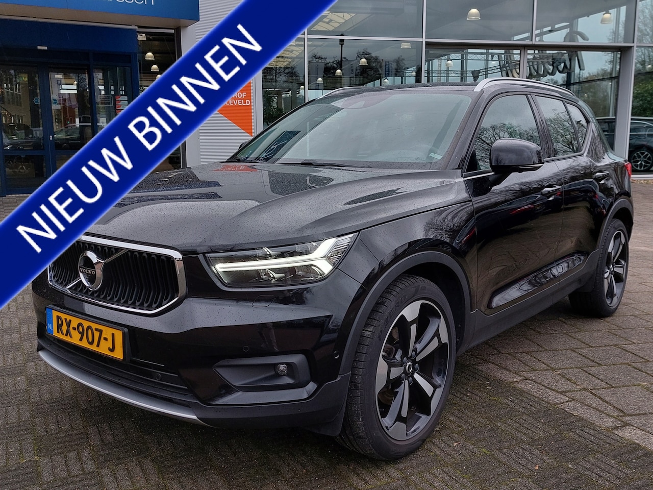 Volvo XC40 - 2.0 T5 248pk AWD Intro Edition Luxury-Line | Navi | Harman/Kardon Sound | Adap. Cruise | L - AutoWereld.nl