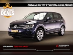 Volkswagen Tiguan - 1.4 TSI Connected Series | AIRCO | STOELVERWARMING | CRUISE | NAVI | TREKHAAK | 18"