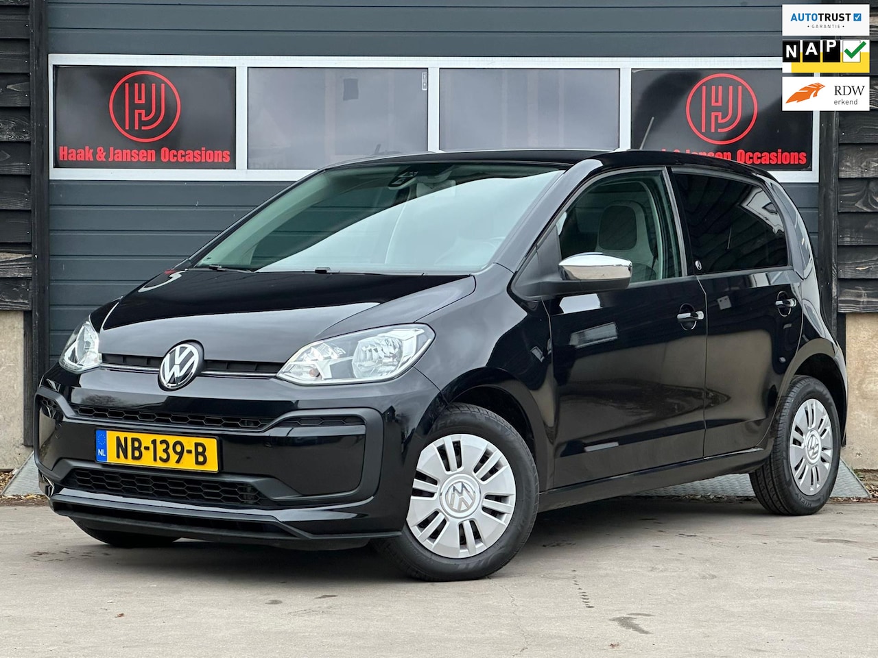 Volkswagen Up! - 1.0 TSI BMT up! Beats - Camera -PDC -NAP - AutoWereld.nl