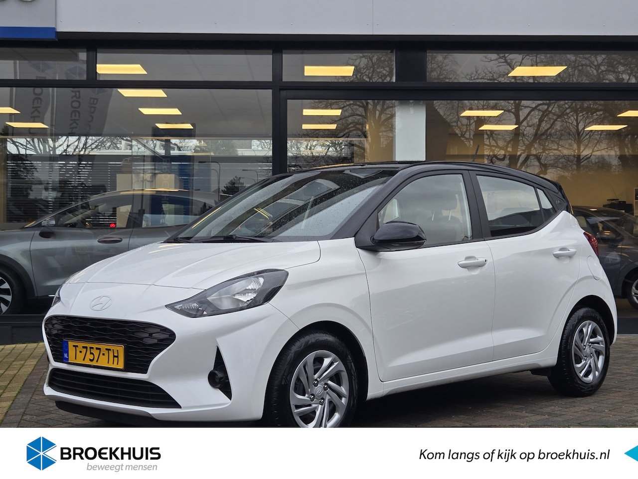 Hyundai i10 - 1.0 COMFORT | ORIGINEEL NL! | ZWART DAK | CARPLAY + ANDROID AUTO | CRUISE CONTROL | AIRCO - AutoWereld.nl