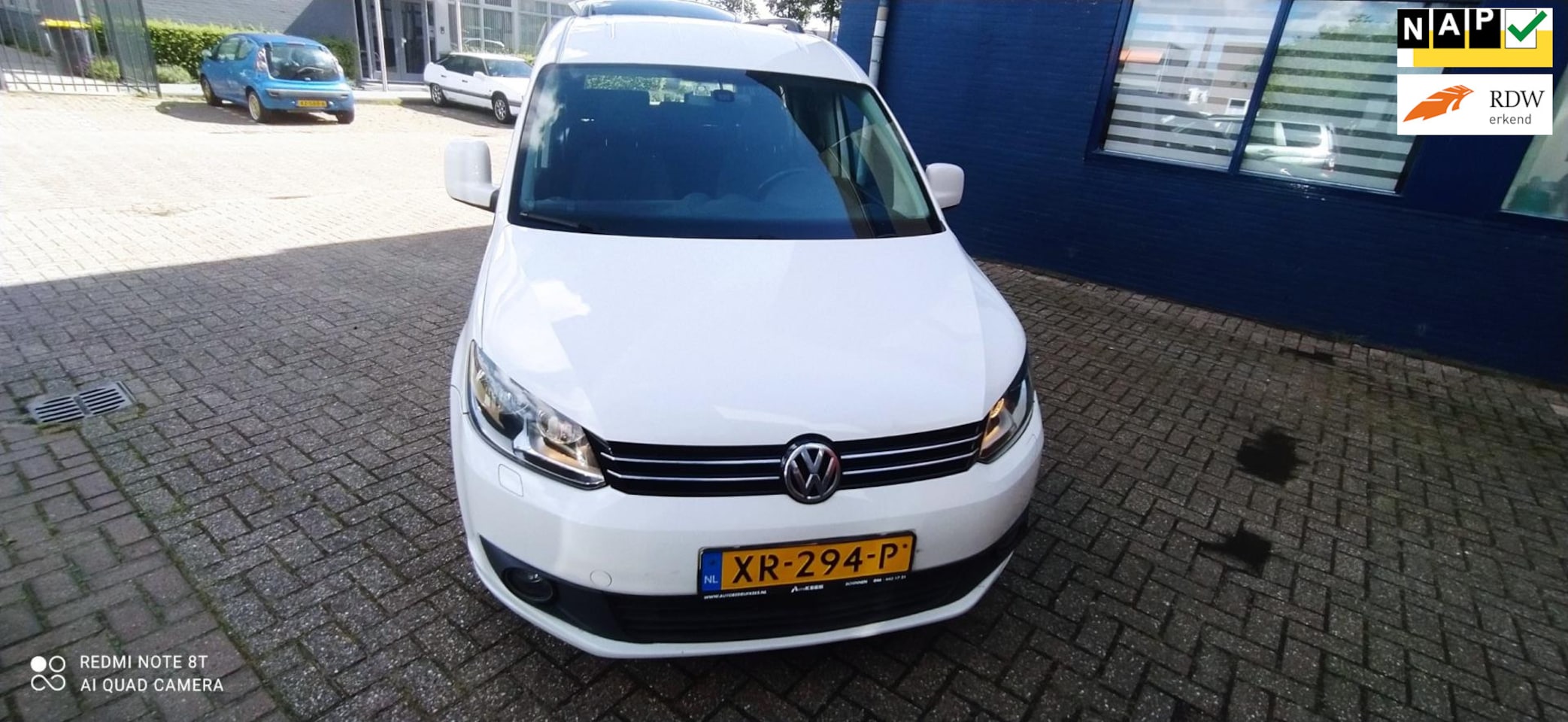 Volkswagen Caddy Maxi - 1.6 TDI Highline AUTOMAAT/ 7 PERSONEN /193000 KM. - AutoWereld.nl