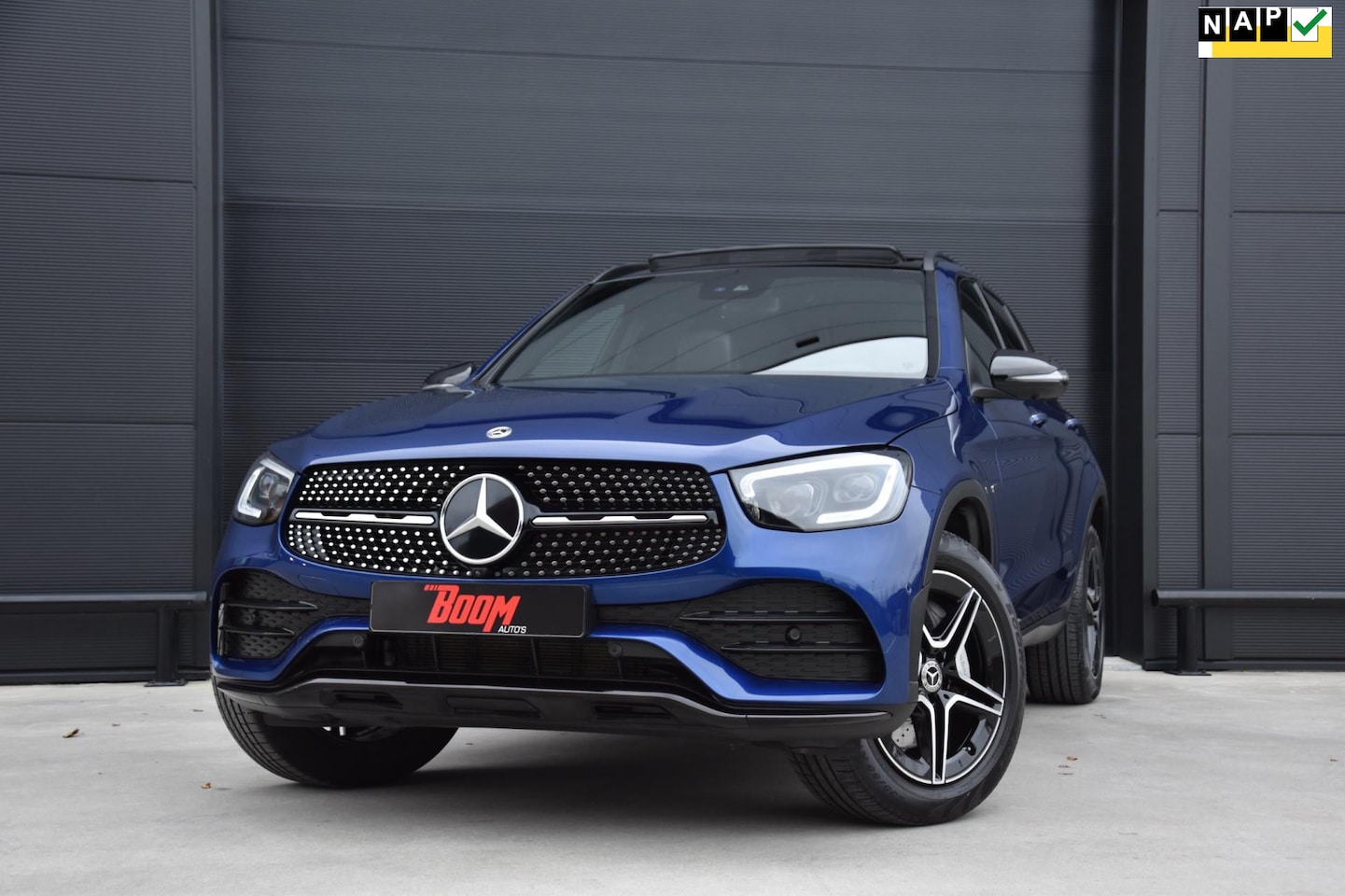 Mercedes-Benz GLC-klasse - 300e 4MATIC AMG Night editon PANODAK/BURMESTER/360CAMERA/CARPLAY/KEYLESS - AutoWereld.nl