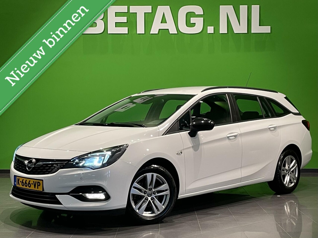 Opel Astra Sports Tourer - 1.2 Edition | Camera | Navi | - AutoWereld.nl