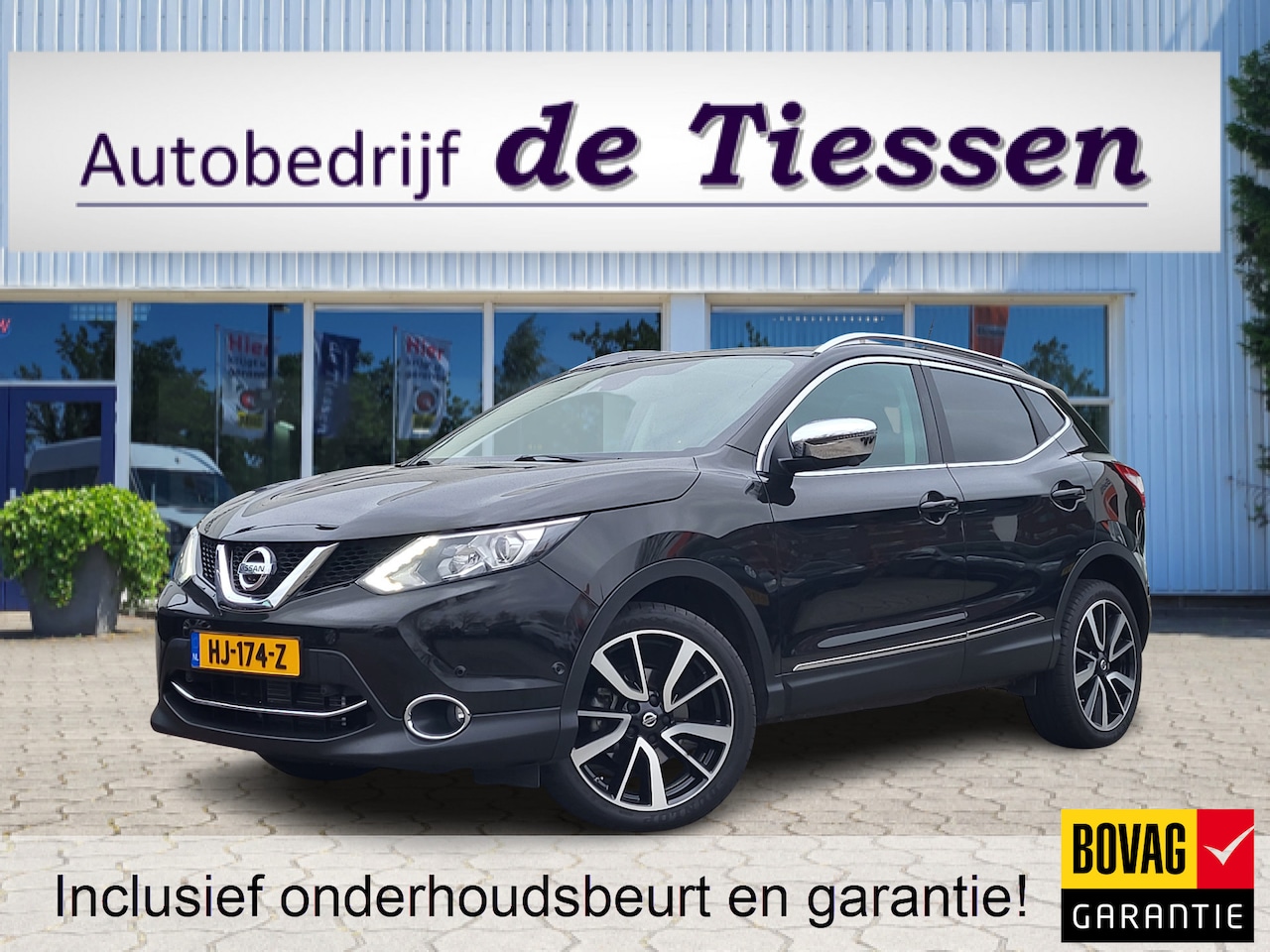 Nissan Qashqai - 1.2 Tekna Automaat, Panoramadak, Trekhaak, Rijklaar met beurt & garantie! - AutoWereld.nl