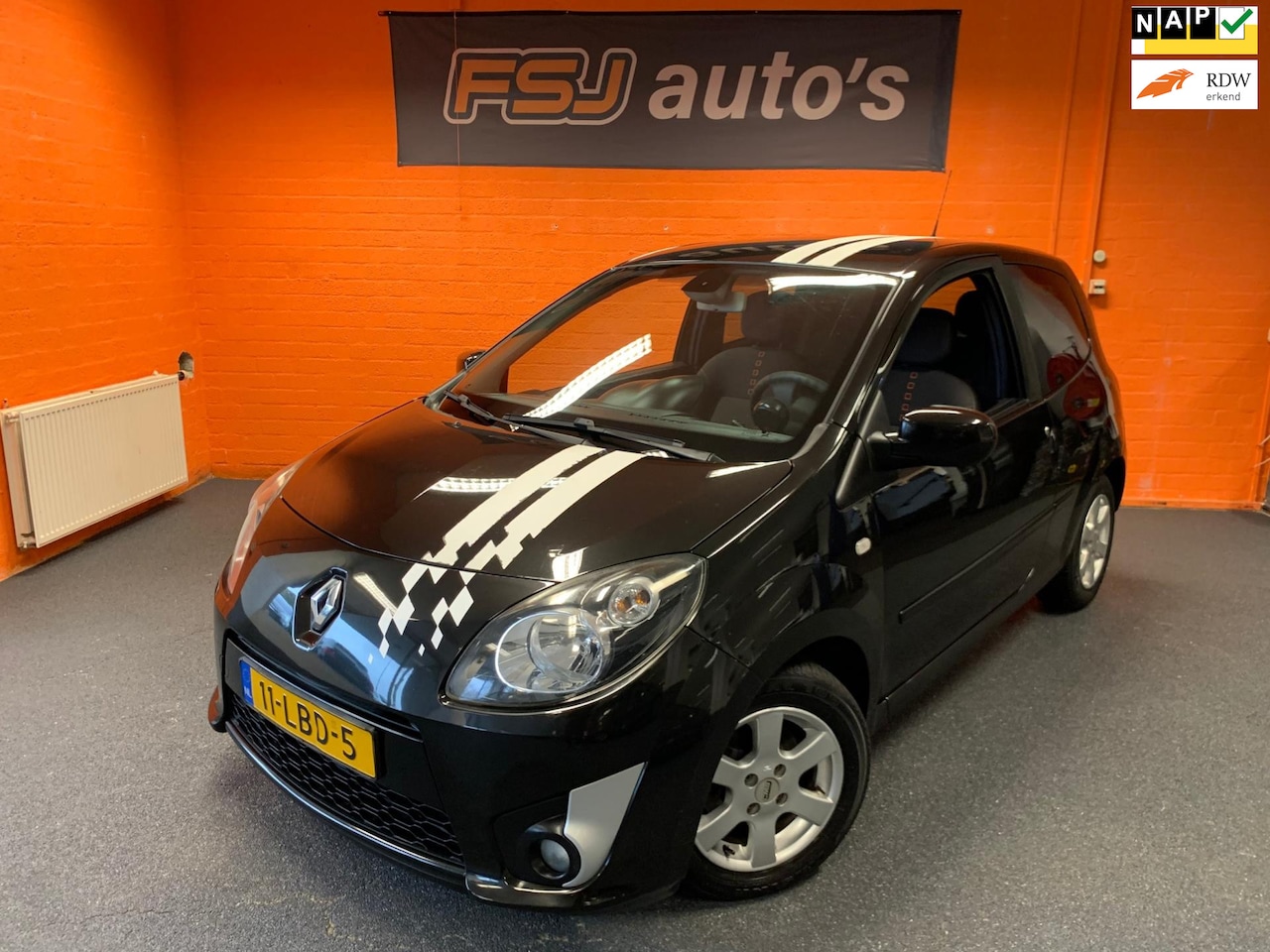 Renault Twingo - 1.2-16V DYNAMIQUE SPORT / CRUISE / AIRCO!! - AutoWereld.nl