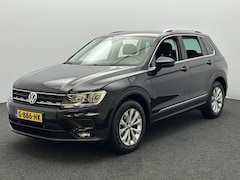 Volkswagen Tiguan - 1.5 TSI Comfortline Business | Navi | Parkeerhulp | NL-Auto | Getint GLAS | Clima