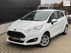 Ford Fiesta - 1.0 Titanium Cruise Navi Parkeersensor LED