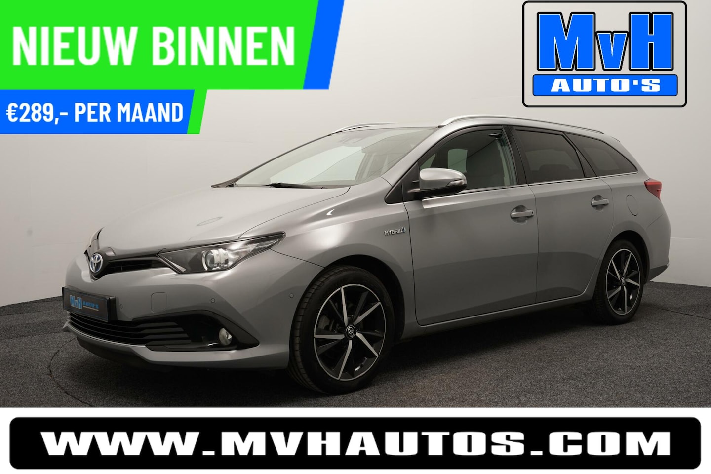 Toyota Auris Touring Sports - 1.8 Hybrid Dynamic Ultimate|LUXE! - AutoWereld.nl