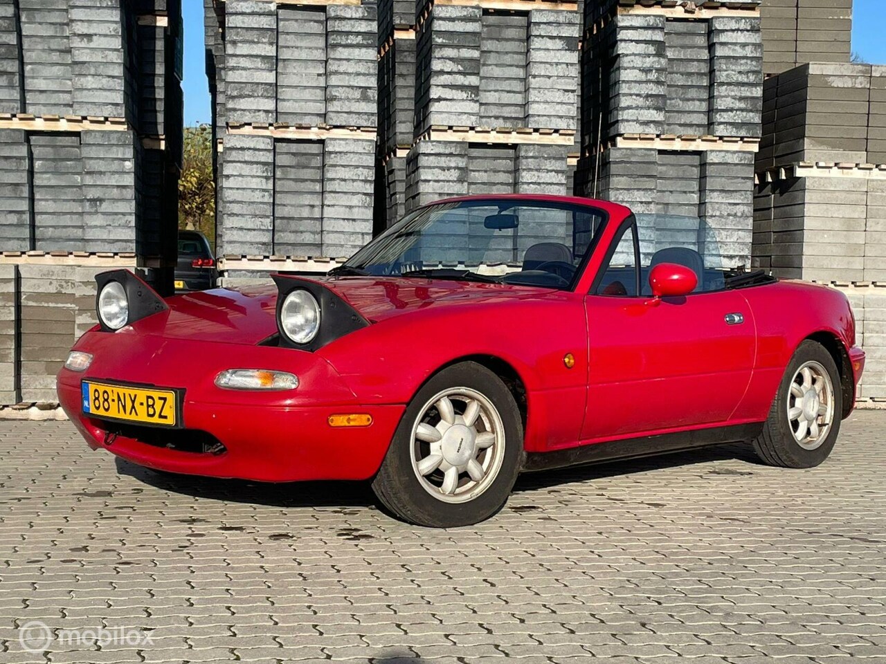 Mazda MX-5 - 1.6i-16V 1.6i-16V - AutoWereld.nl