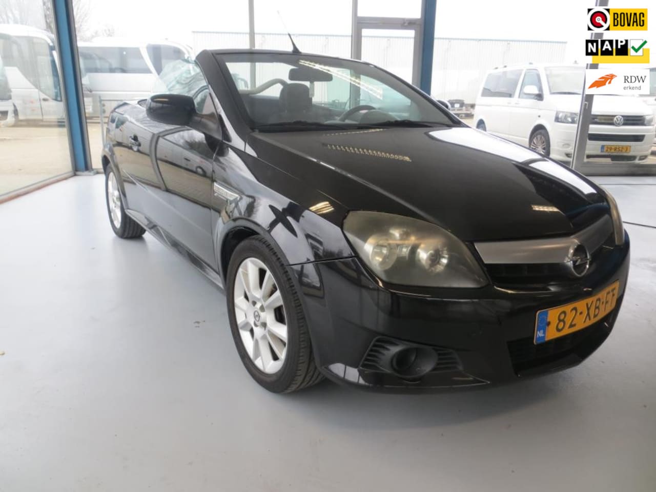 Opel Tigra TwinTop - 1.8-16V Enjoy apk nieuw dak werkt perfect - AutoWereld.nl