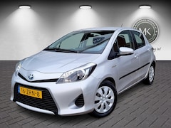 Toyota Yaris - 1.5 Full Hybrid Aspiration, AUTOMAAT 34.401KM