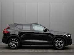 Volvo XC40 - | B3 Plus Dark | Panoramadak | H&K Audio | Winterpack | Memory Stoelen |