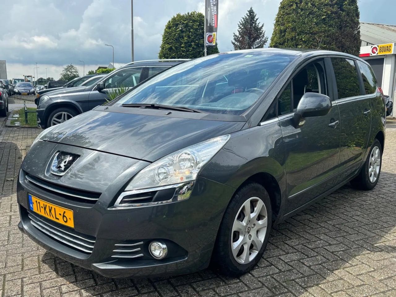 Peugeot 5008 - 1.6 VTi ST 2010 MPV Airco 131.000 KM - AutoWereld.nl