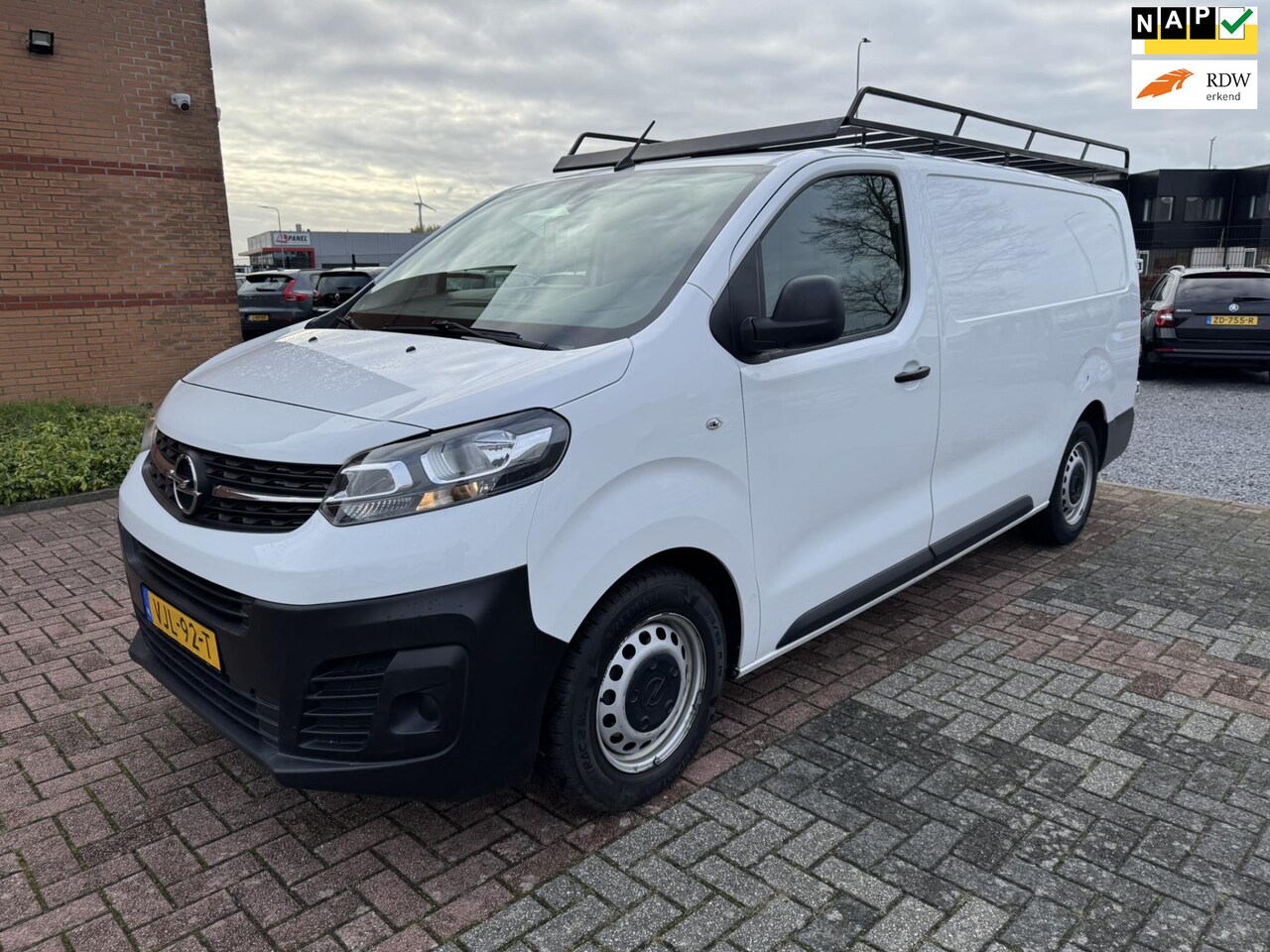 Opel Vivaro - 2.0 CDTI L3H1 Edition Imperiaal, Trekhaak, Inbouw, 3 zits, PDC camera, - AutoWereld.nl