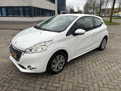 Peugeot 208 - 1.2 PureTech Active AIRCO/CRUISE/PDC/BLUETH