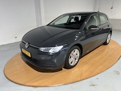 Volkswagen Golf - 1.0 TSI Golf Trekhaak NAP