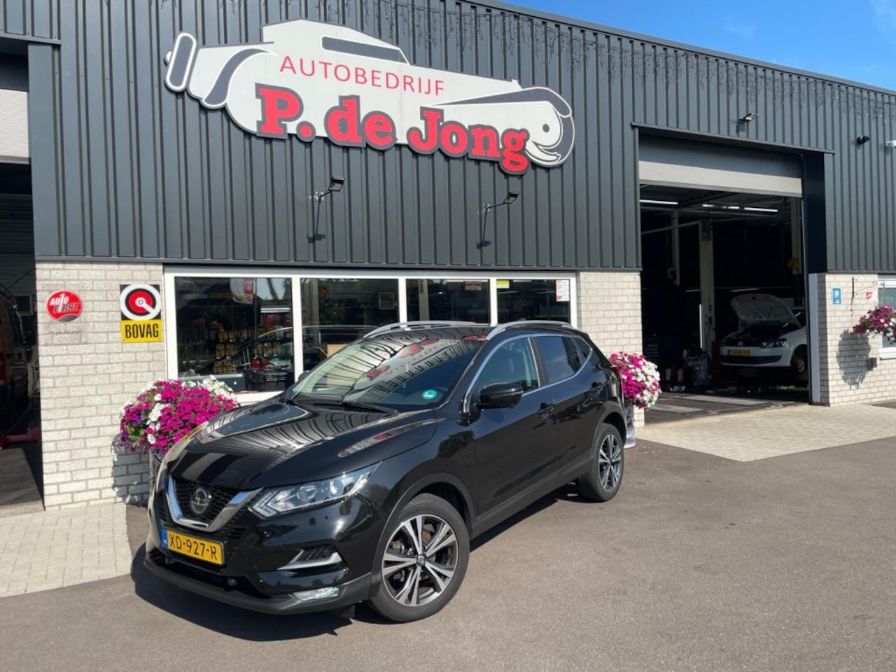 Nissan Qashqai - 1.2 N-CONNECTA AUTOMAAT, Panoramadak, Camera, erg mooi! - AutoWereld.nl