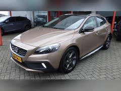 Volvo V40 - 1.6 T4 180PK automaat panoramadak/Xenon/Bluetooth