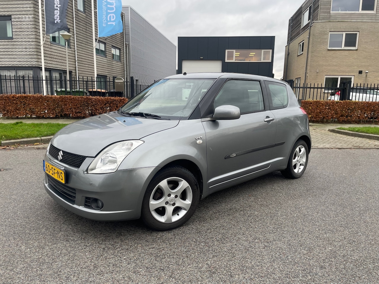 Suzuki Swift - 1.5 Exclusive AUTOMAAT/Airco - AutoWereld.nl